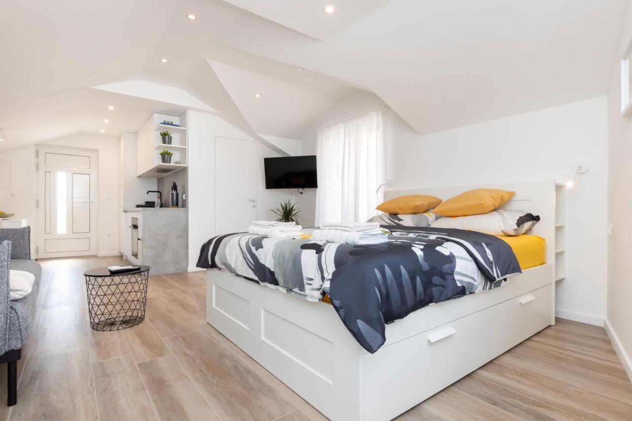 Apartment Easy Mali Lošinj